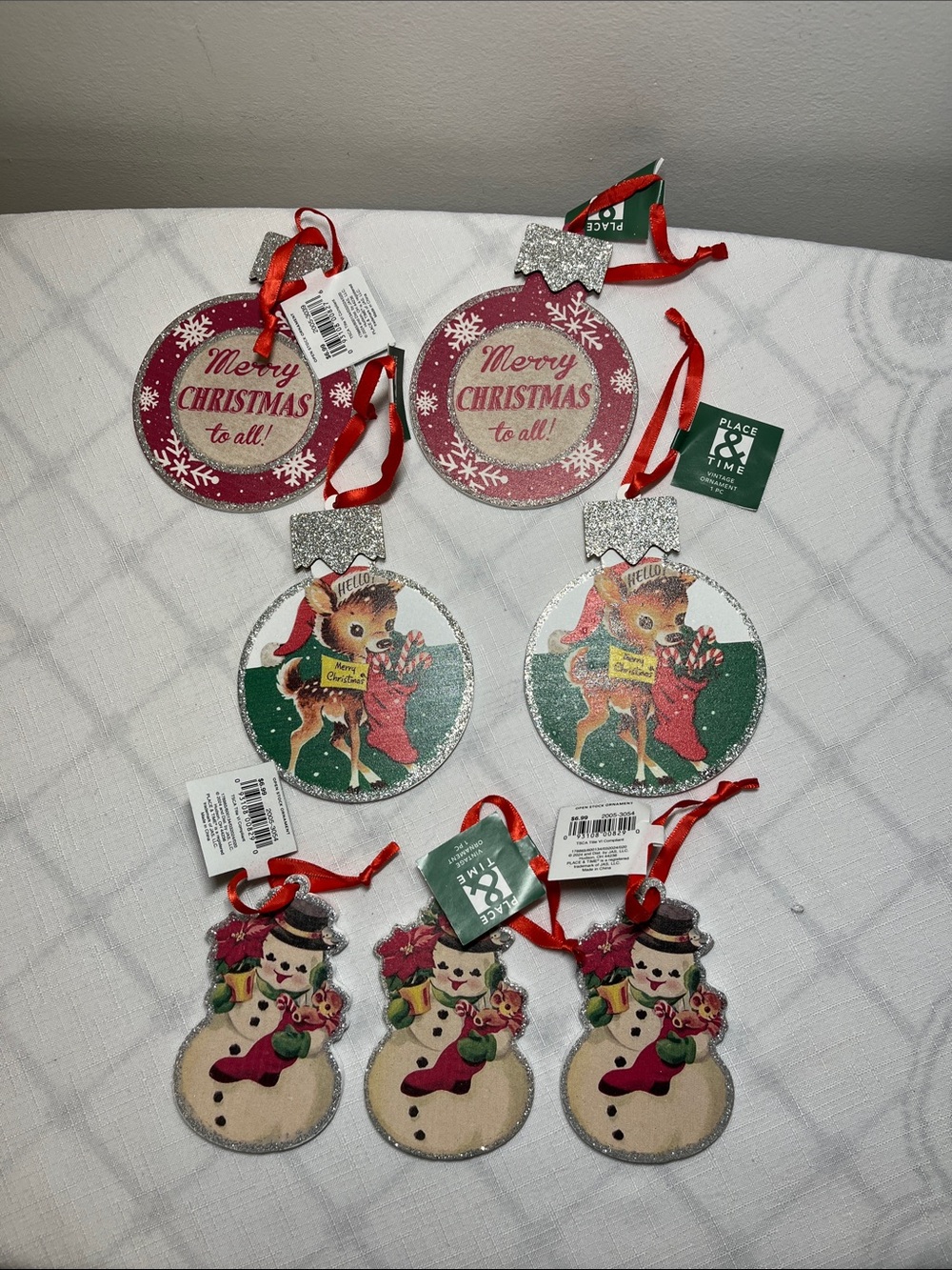 Vintage looking tree ornaments. Santa. Reindeer. Snowman.⛄️ 
New retail $6.99